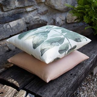 Jastučni vanjski jastuk od listova četvornih