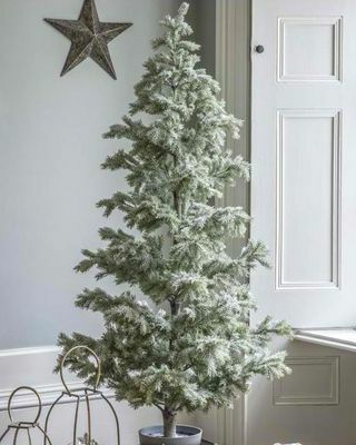 Snježno božićno drvce (170 cm)