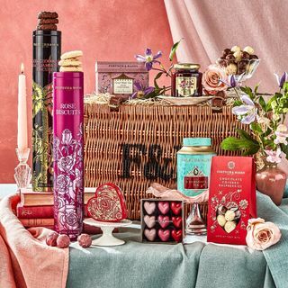 Lovestruck Hamper