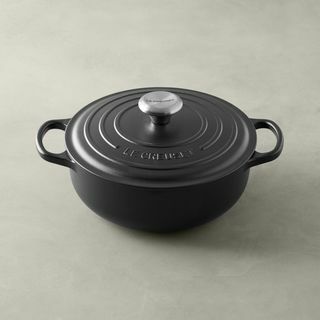 Le Creuset Signature emajlirana esencijalna peć od lijevanog željeza