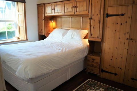 Prodaje se samostojeća kuća s 3 spavaće sobe u Walesu