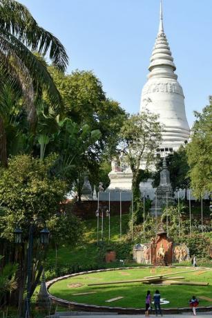 Wat phnom hram u Phnom Penhu, Kambodža