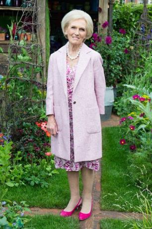 Mary Berry sudjeluje na press pressu RHS Chelsea Flower Show 2017. godine