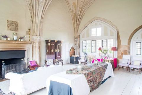 Butley Priory interijeri - Airbnb