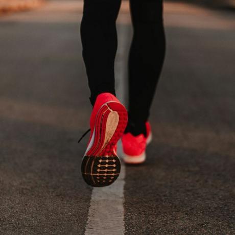 Crvena, obuća, ljudska noga, noga, gležanj, cipela, ružičasta, zglobna, moda, ulična moda, 