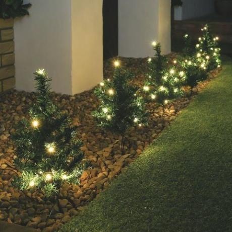 6 staze Svjetla stabla 90 Topla bijela LED svjetla, £ 34.99, svečane svjetlosti