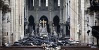 Prozori Notre-Dame s ružama navodno su sigurni nakon požara u katedrali