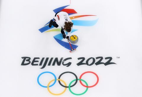 Jennifer Dodds iz reprezentacije Velike Britanije u curlingu na zimskim olimpijskim igrama 2022