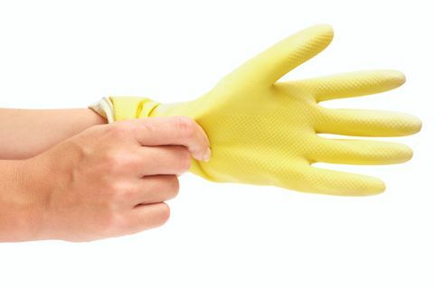 Žute gumene rukavice