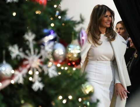 Melania Trump čita božićne priče pacijentima u dječjoj bolnici DC