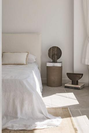 neutralne spavaće sobe s modernim dizajnom