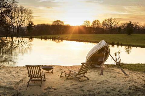 Jezero i plaža Sky House, Smithwood Common, Knight Frank