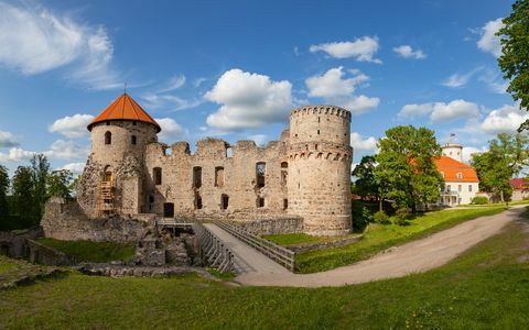 Dvorac Cesis, Latvija