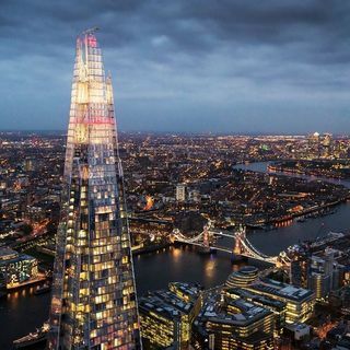 The Shard and Three Course Meal u London Steakhouse Co za dvoje Marco Pierre Whitea