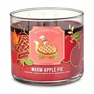 Topla svijeća od pita od jabuka