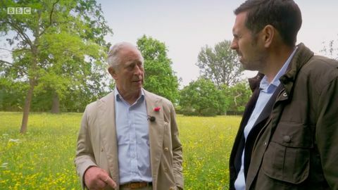 Adam Frost upoznaje princa Charlesa kako bi razgovarao o pitanju biološke sigurnosti - BBC-evom vrtlarstvu
