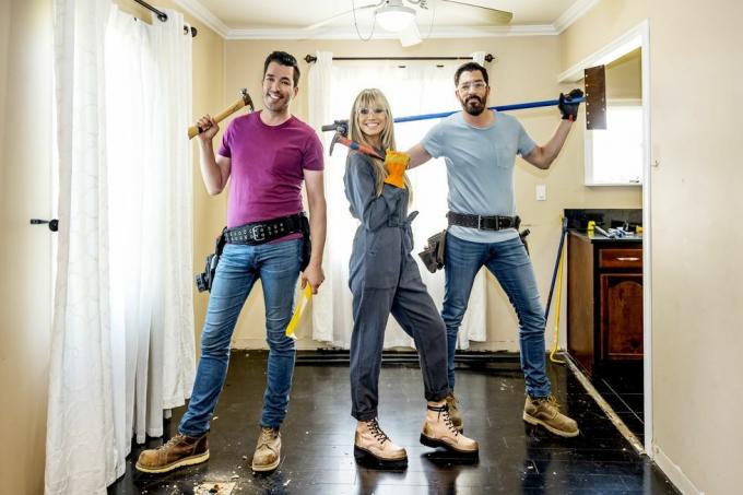 celebrity iou sezona 3, los angeles ep 314 demo dan s portretima heidi klum drew scott, jonathan scott i heidi viđeni na celebrity iou sezona 3