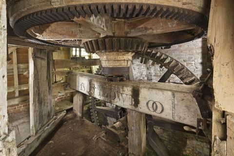 Strojevi Watermill-Ixworth-Savills-watermill