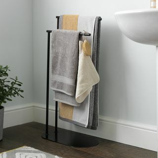Argos Home Samostojeći držač za ručnike - mat crna