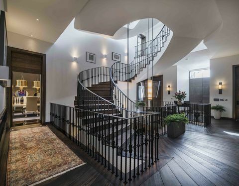Lansdowne House - Beauchamp Estates - Kelly Hoppen dizajn interijera - stubište